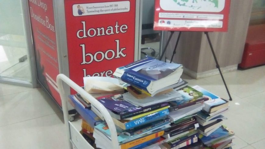 Pembukaan Book Drop Donation Box
