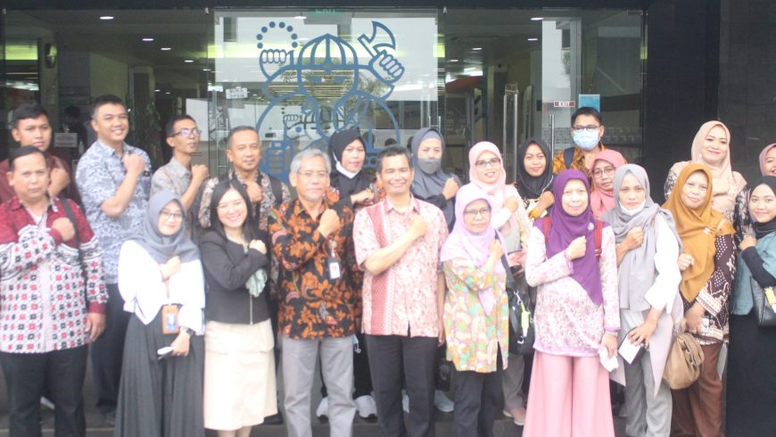 Studi Banding Perpustakaan UPN Veteran Yogyakarta
