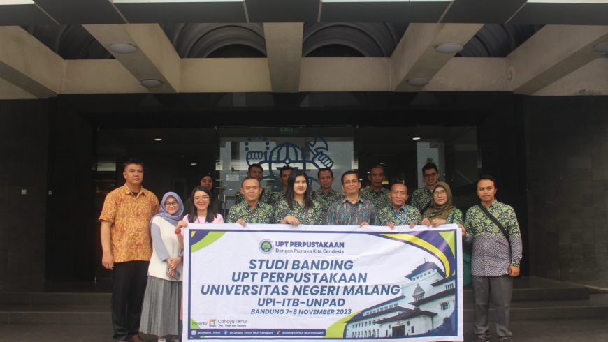 Kunjungan Perpustakaan Universitas Negeri Malang