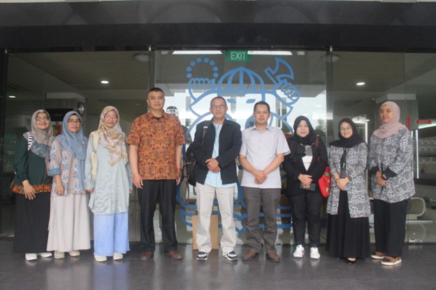 UPT Perpustakaan ITB Menerima Kunjungan UPT Perpustakaan Universitas Borneo Tarakan