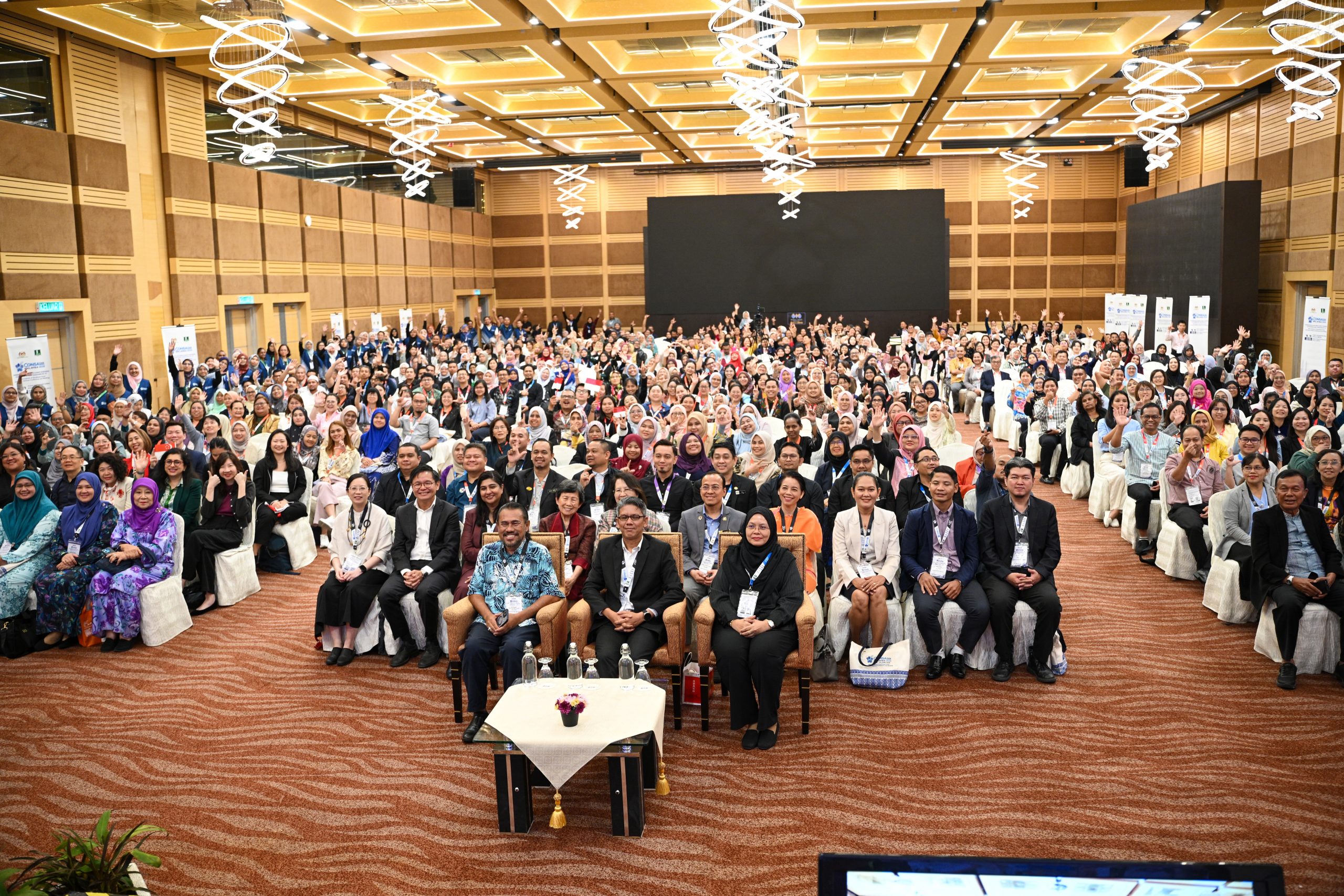 Kepala UPT Perpustakaan ITB Ikuti 19th CONSAL di Kuala Lumpur