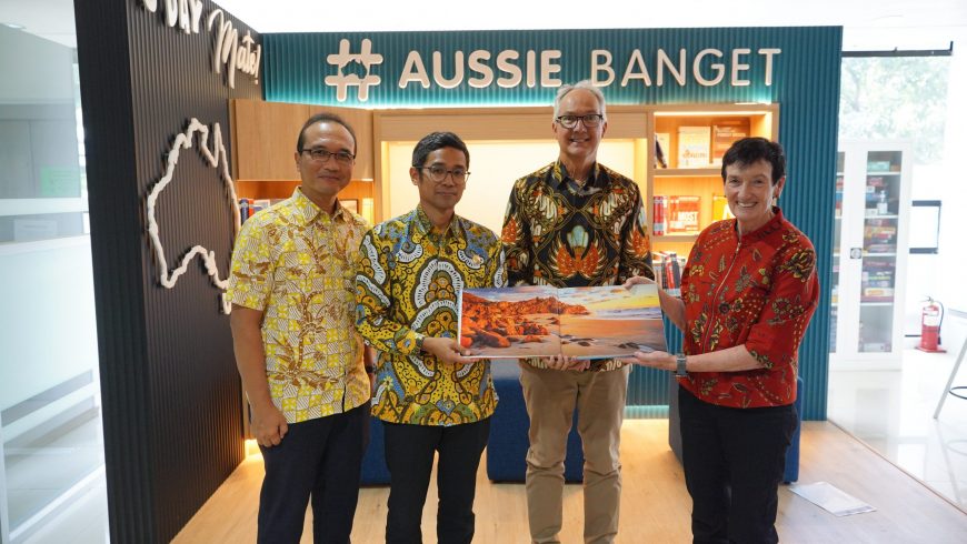 Kunjungan Kedutaan Besar Australia ke Aussie Banget Corner Perkuat Internasionalisasi ITB